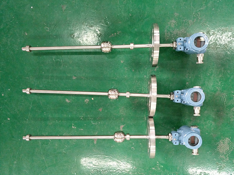 浮球液位計(jì)1