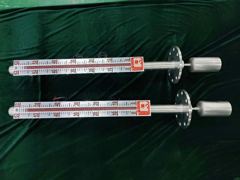 磁翻板液位計(jì)