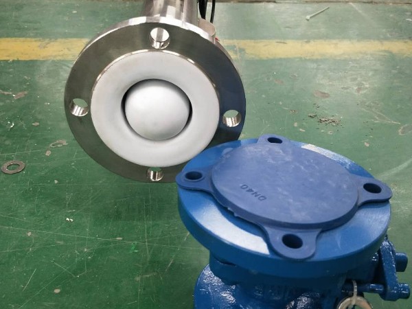 襯四氟液位計的應用場景和特點