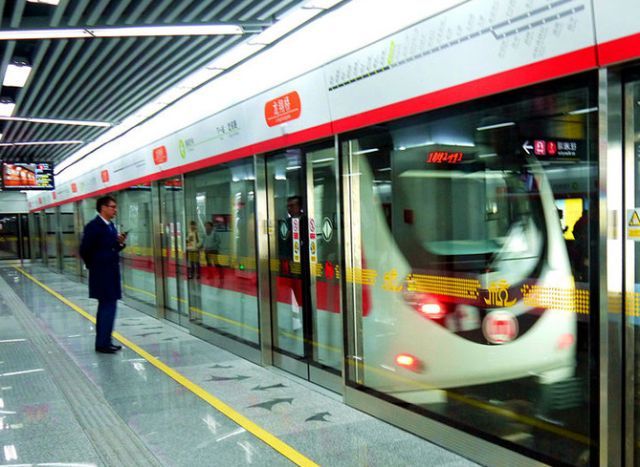 超聲波液位計(jì)應(yīng)用杭州地鐵線(xiàn)雨水 污水監(jiān)測(cè)