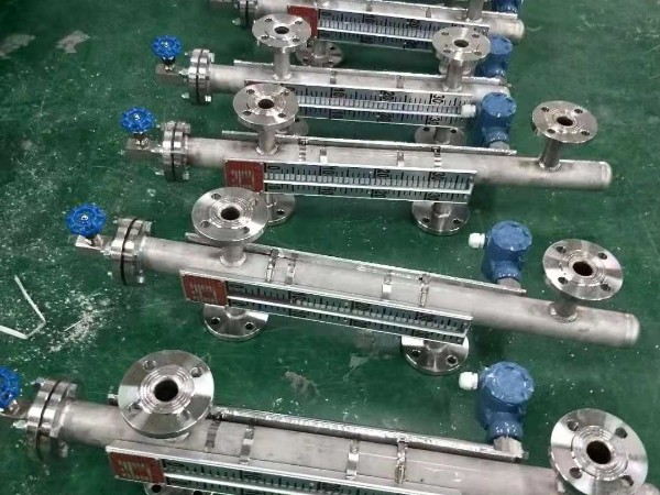 石油儲(chǔ)罐行業(yè)磁翻板液位計(jì)的選型有哪些