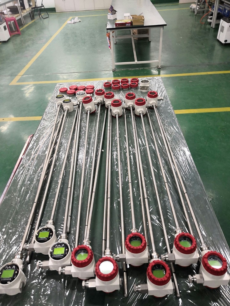 磁致伸縮液位計